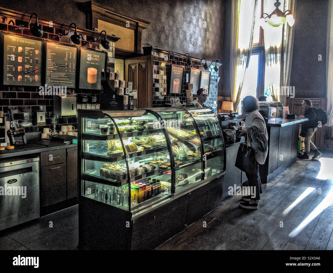 2a classe ristorante presso la Stazione Centrale di Amsterdam Foto Stock