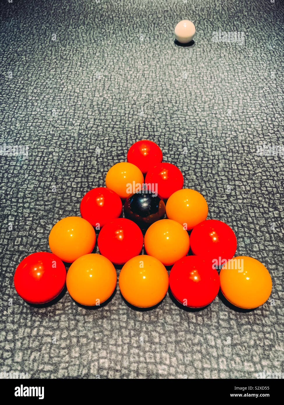 Le sfere di piscine all'inizio di un gioco Foto Stock