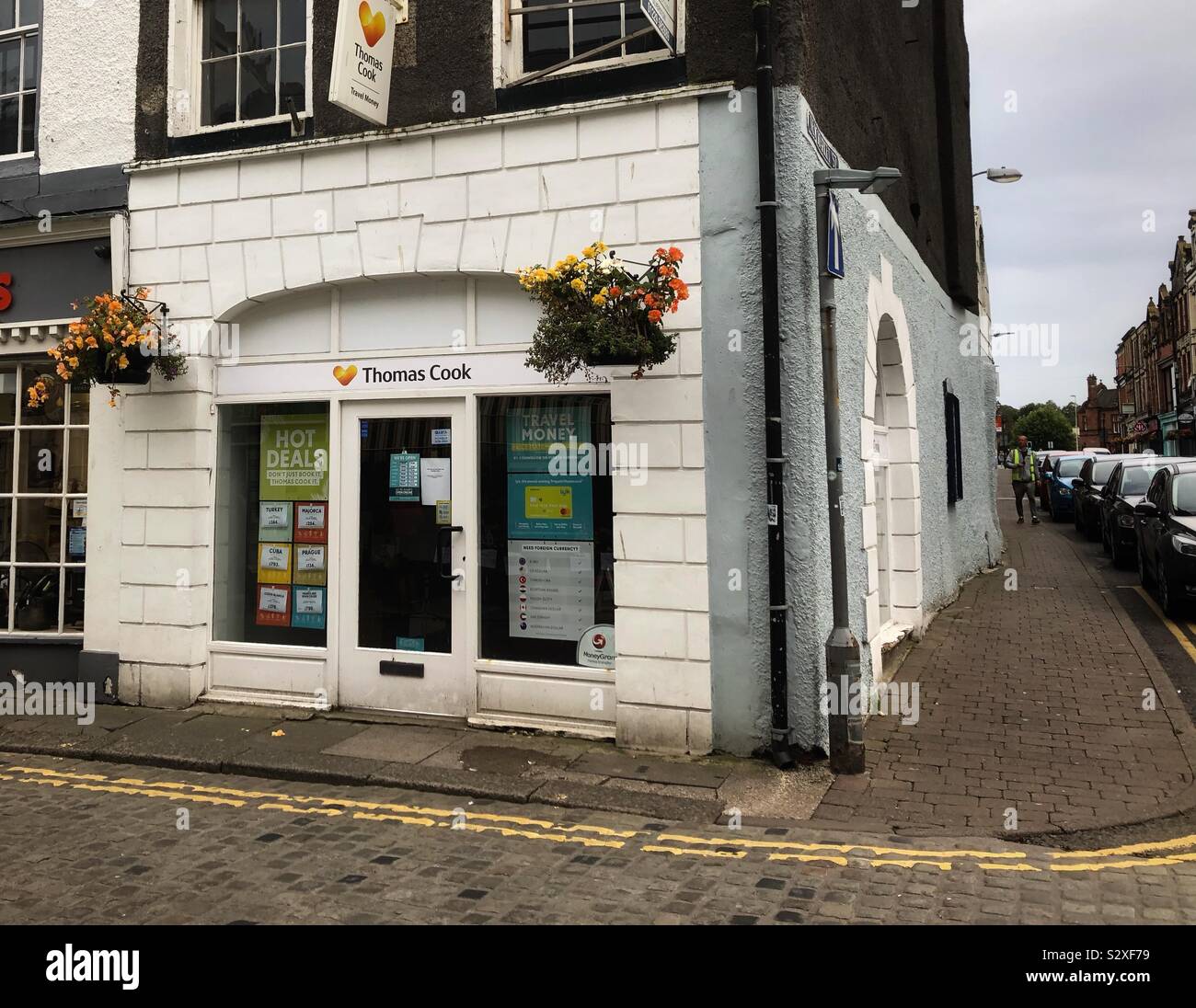 Thomas Cook branch - Immagine stock catturata con smartphone