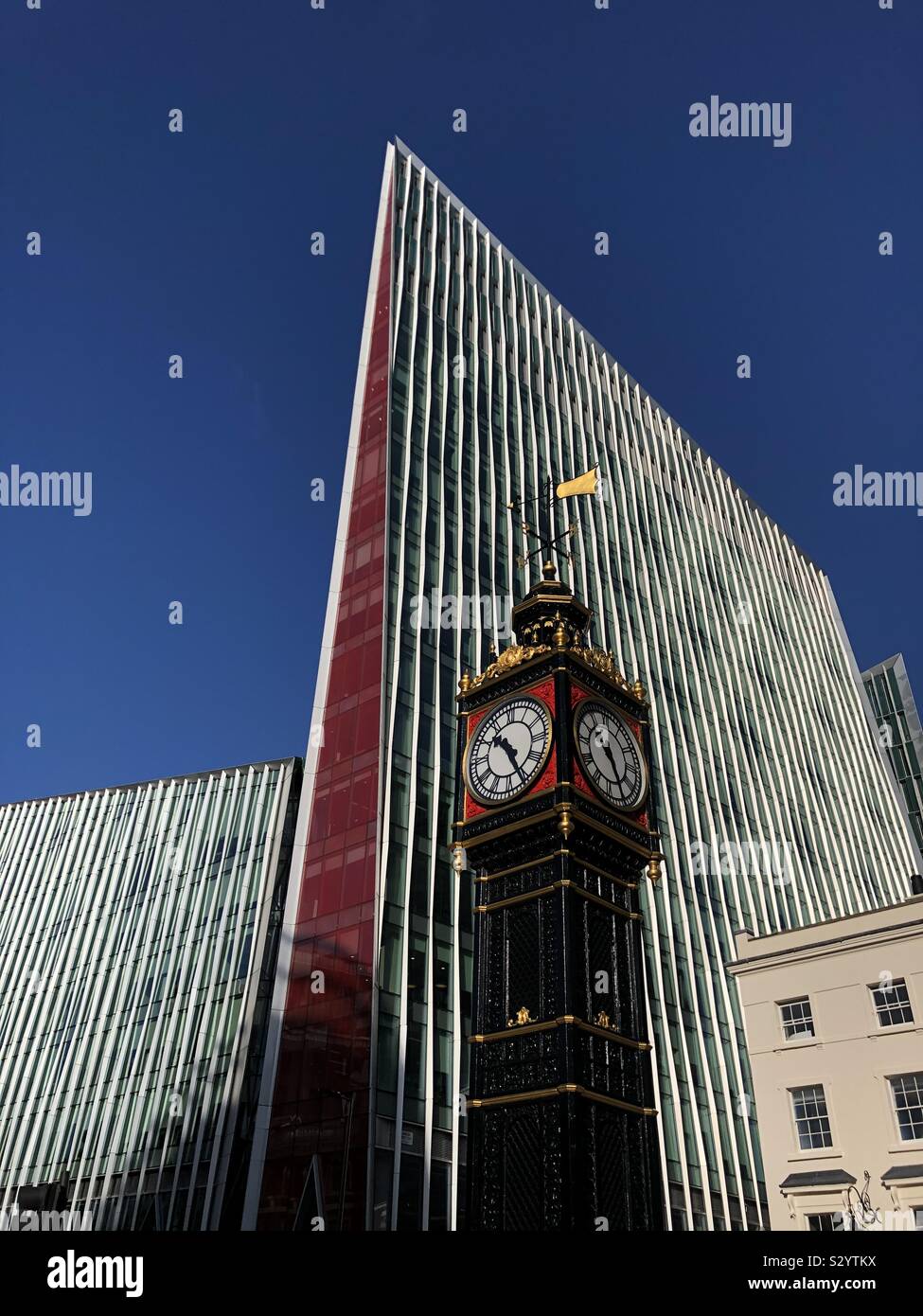 Lo skyline di Londra- Victoria torre dell orologio Foto Stock