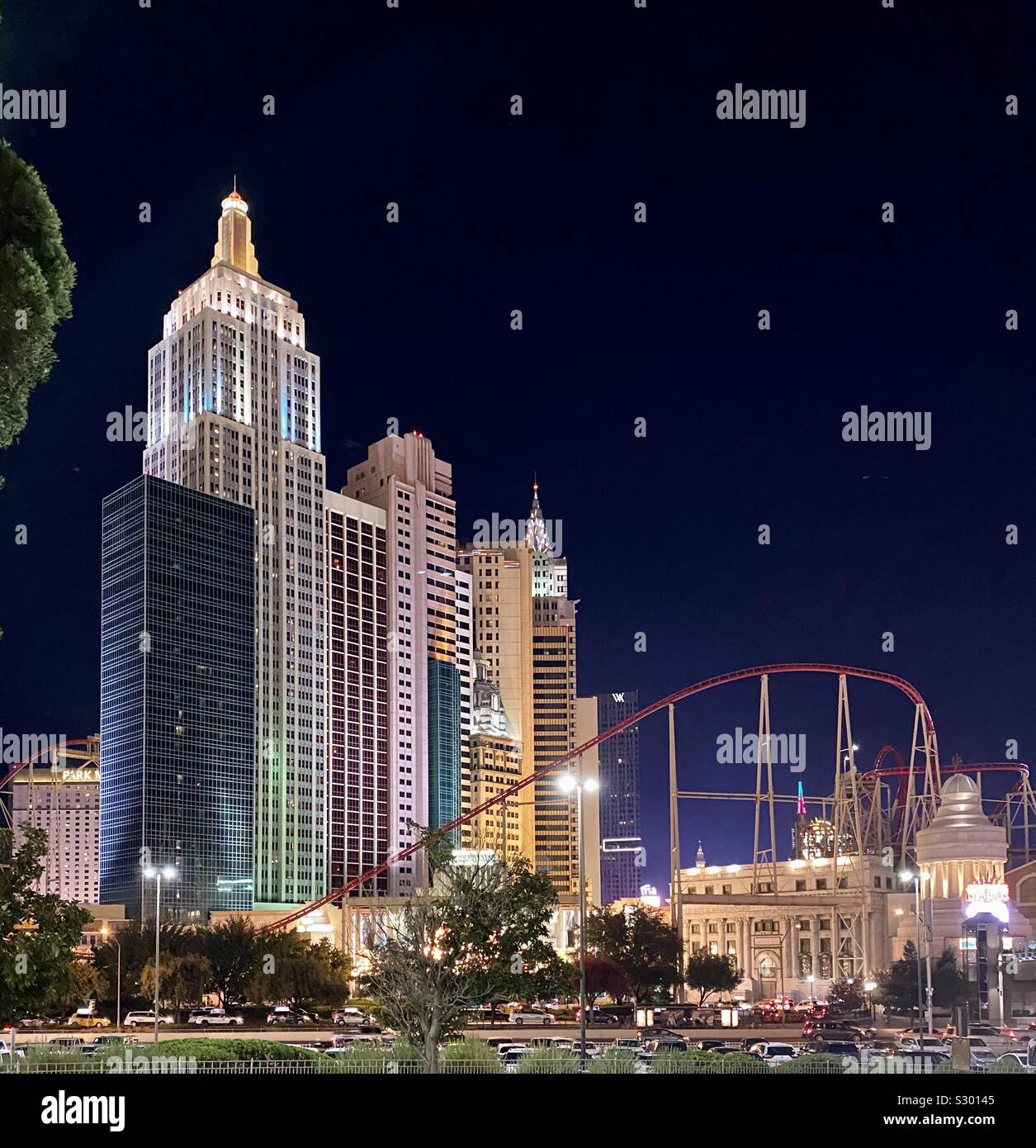 Vista notturna di New York New York a Las Vegas - Immagine stock catturata con smartphone