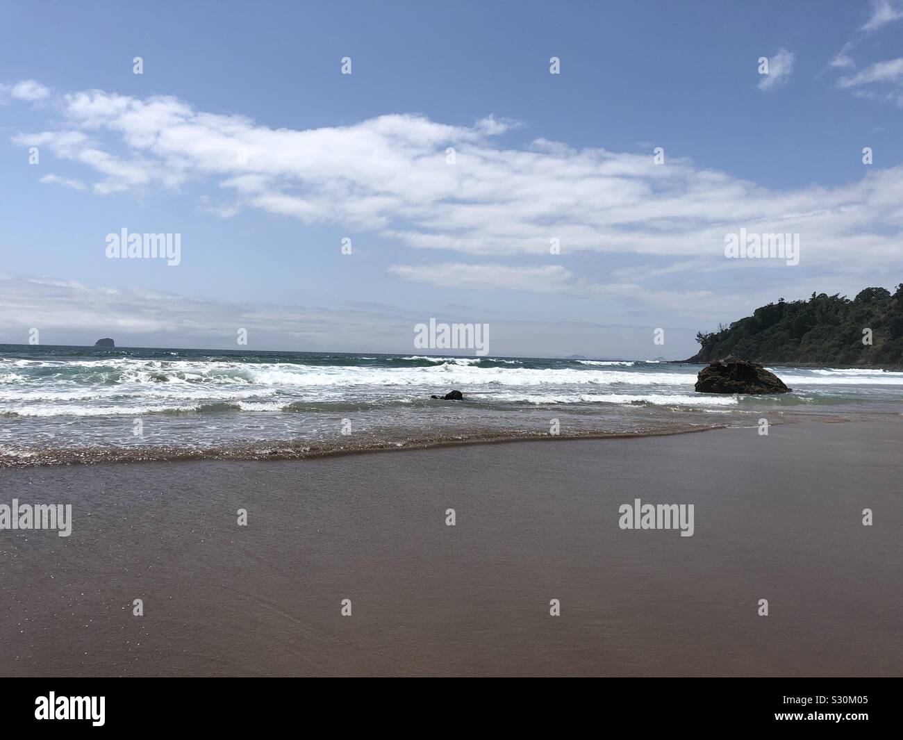 Mare in spiaggia dell' acqua calda Foto Stock