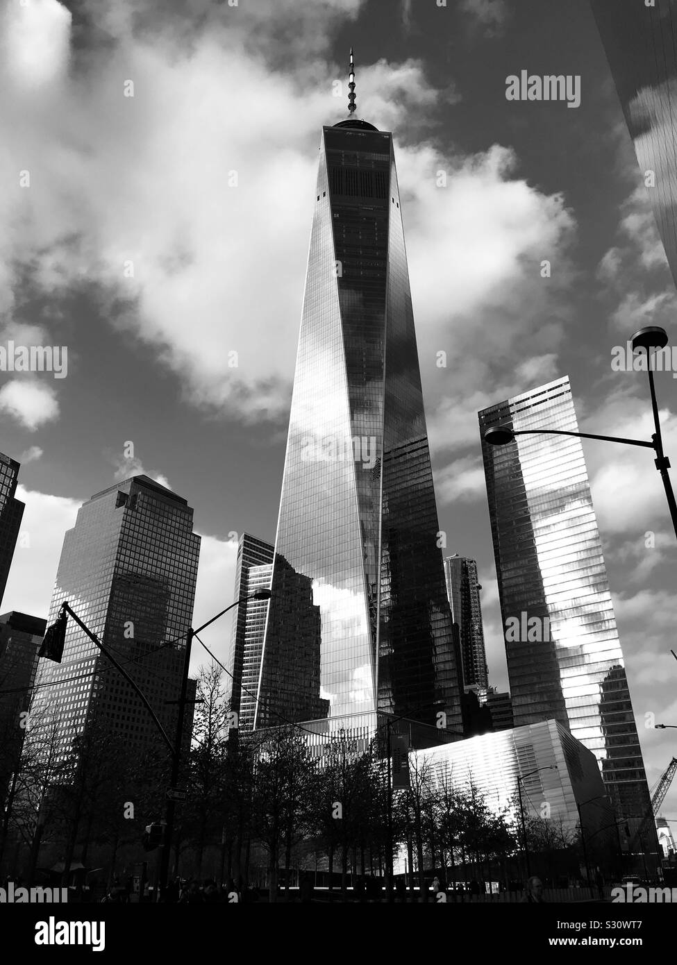 Anima di Lower Manhattan, viva in essa la propria destra!! One World Trade Center di New York! Foto Stock