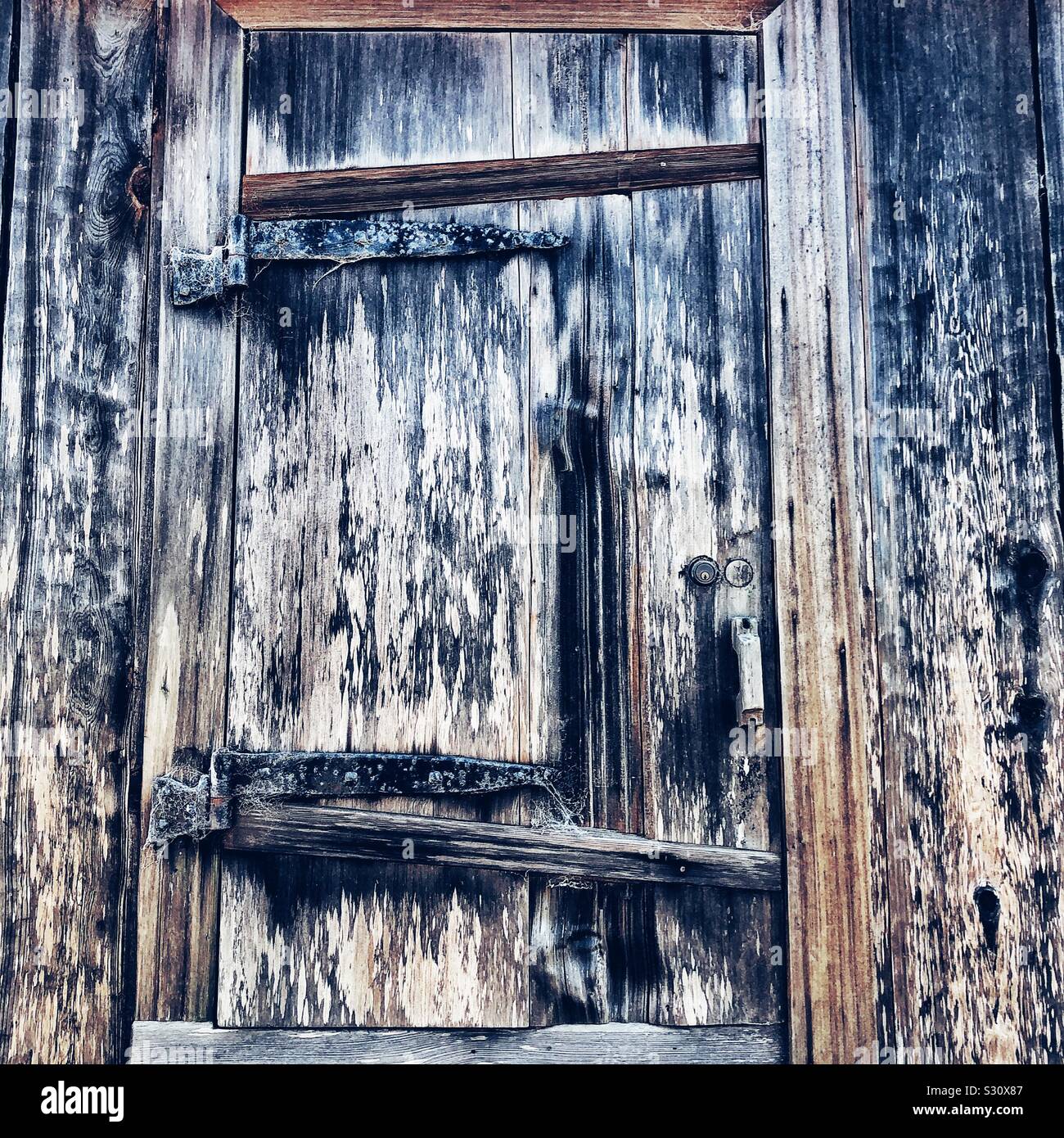 Weathered porta in legno di Fort Ross, California settentrionale Foto Stock