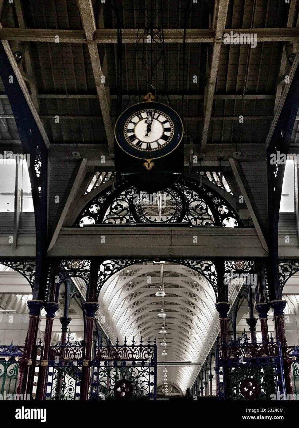 Impressionante architettura vittoriana ironwork di Smithfield Market, Londra. Foto Stock