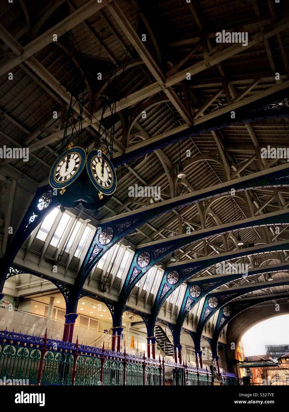 L'ornata architettura vittoriana di ferro del Smithfield Market, Londra. Foto Stock