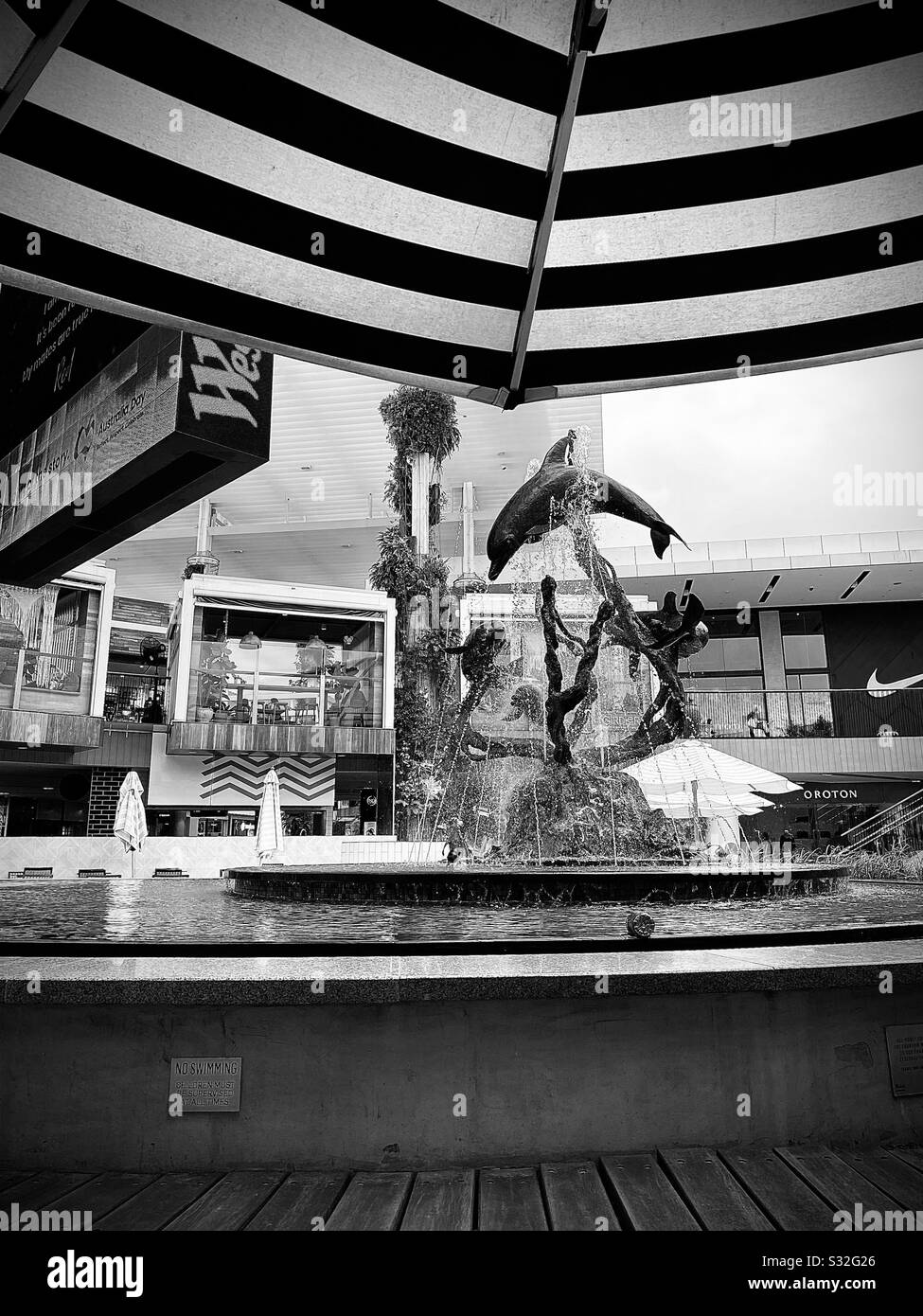 Fontana dei delfini Foto Stock