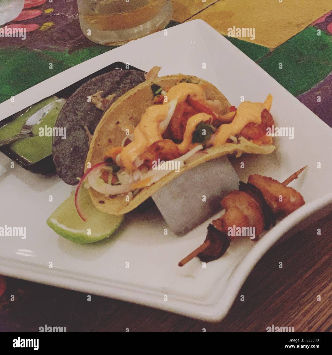 Cibo A La Adelita Tradizionale Cantina Messicana, Hyatt Zilara Resort, Cancun, Quintana Roo, Messico - Immagine stock catturata con smartphone