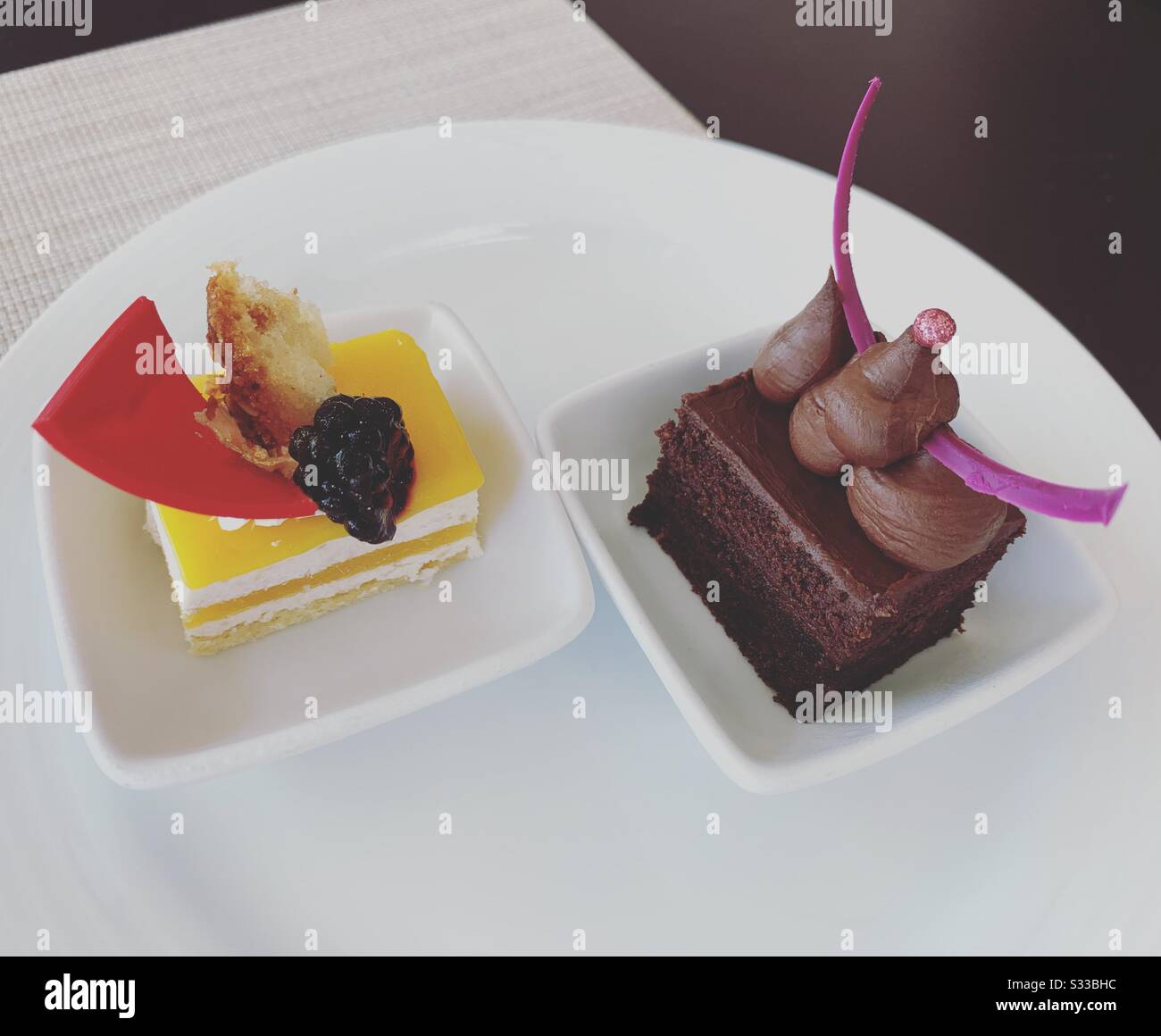 Dessert, Buffet Di Spezie, Hyatt Zilara, Cancun, Quintana Roo, Messico - Immagine stock catturata con smartphone