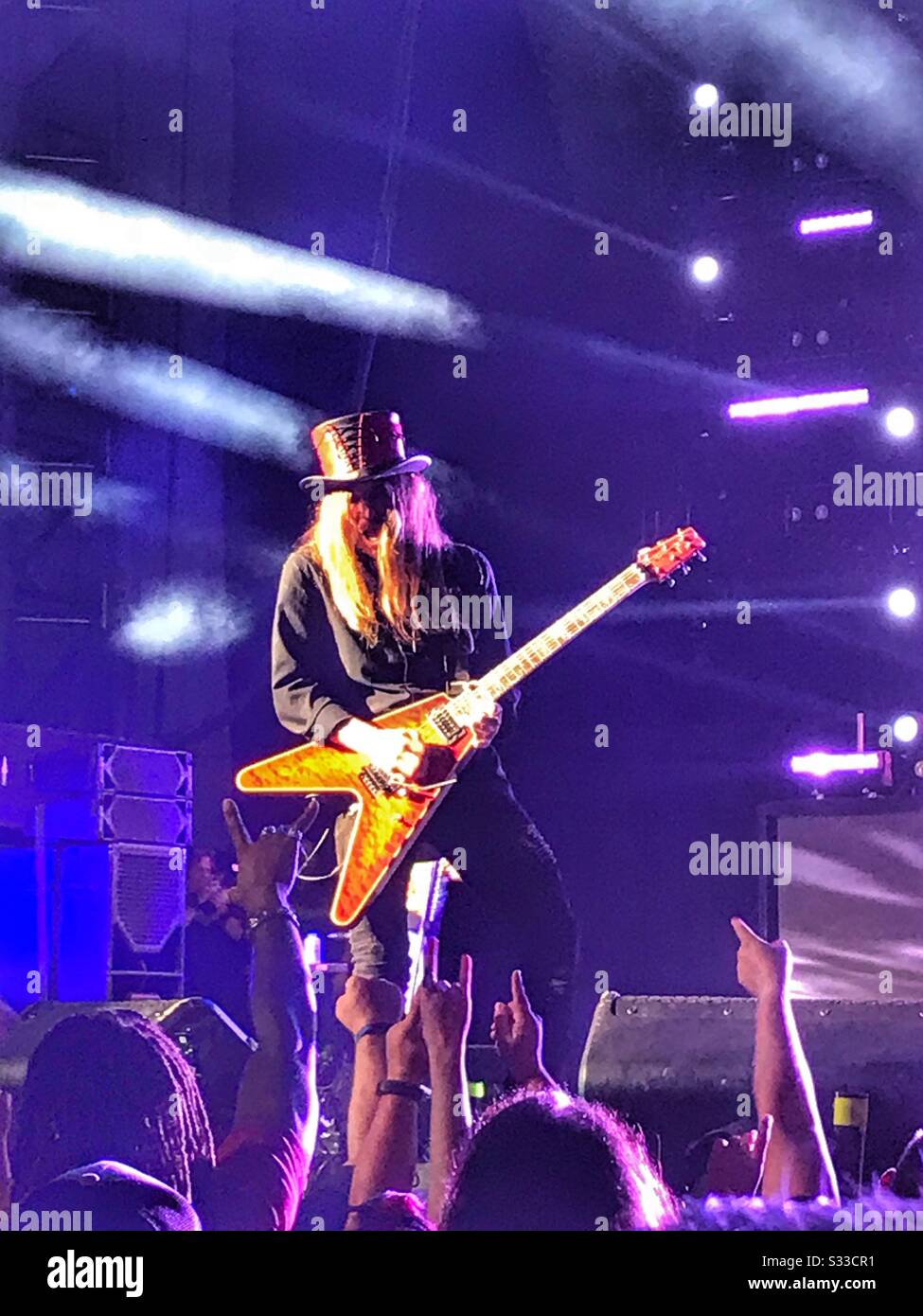 Concerto dal vivo di CC Deville, concerto di Poison, 20 giugno 2018, Jacksonville, Florida - Immagine stock catturata con smartphone