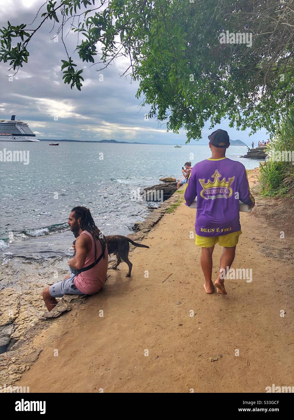 Spiaggia Di Azeda A Buzios, Brasile. - Immagine stock catturata con smartphone