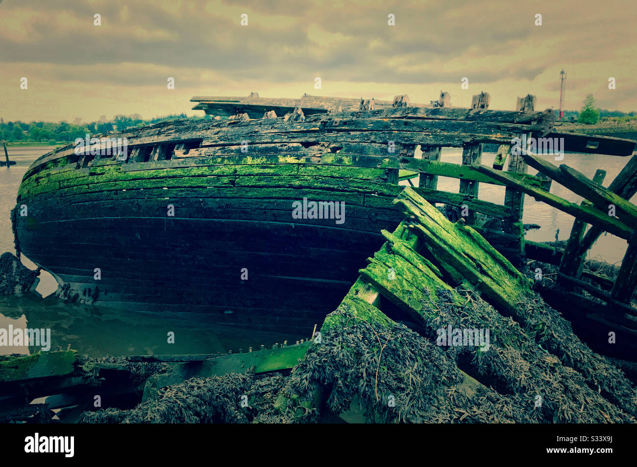 Bowling Harbor Relitti, Scozia. Foto Stock
