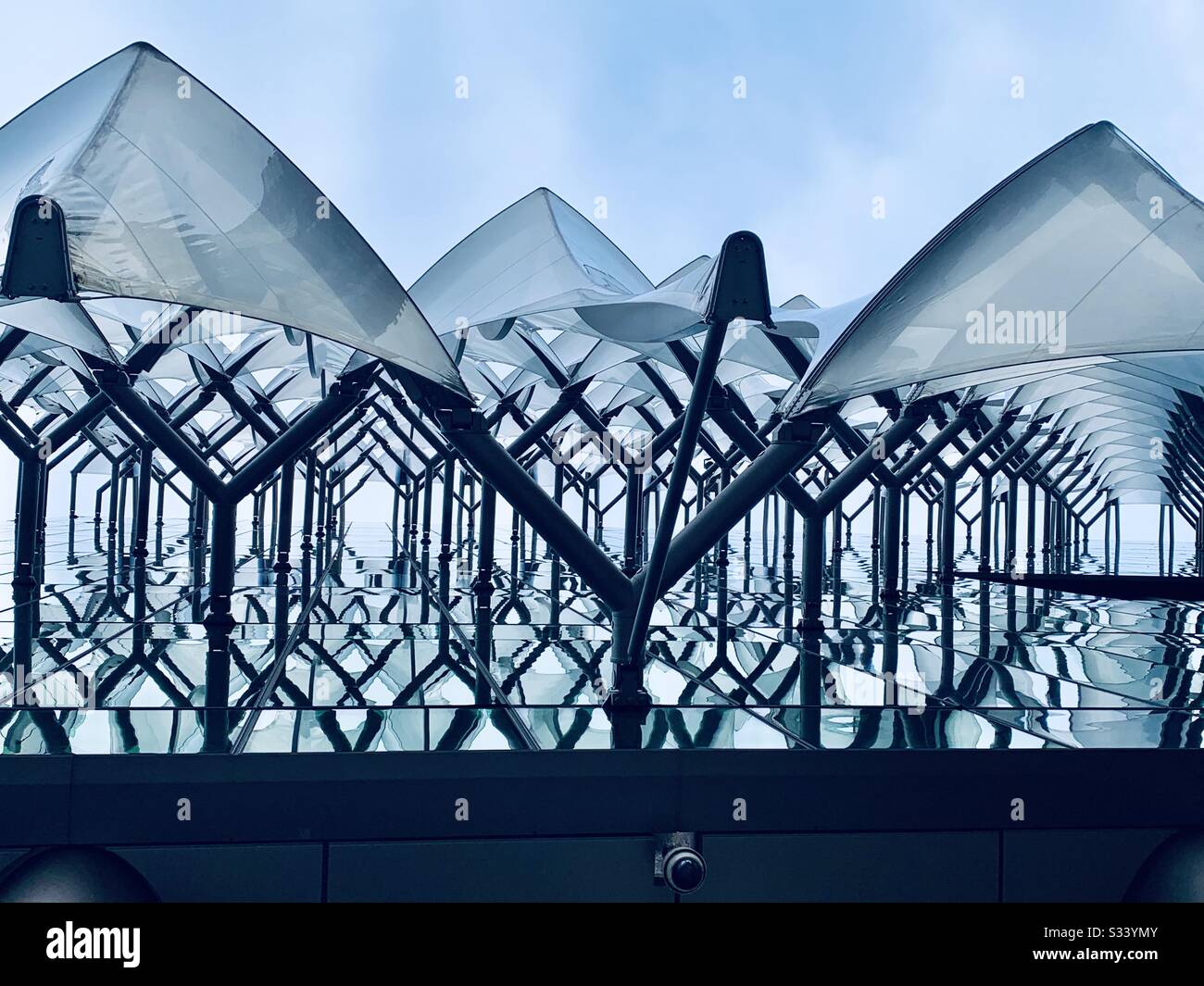 Vista sul lato dell'Ambasciata degli Stati Uniti a Londra Foto Stock