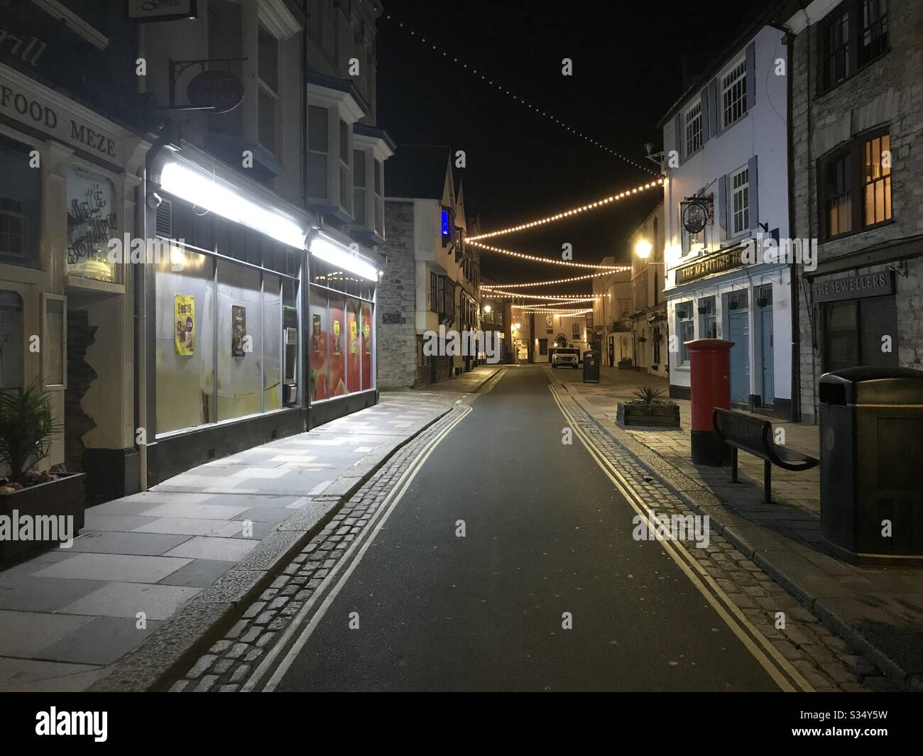 Barbican deserte a Night, Plymouth, Devon Foto Stock