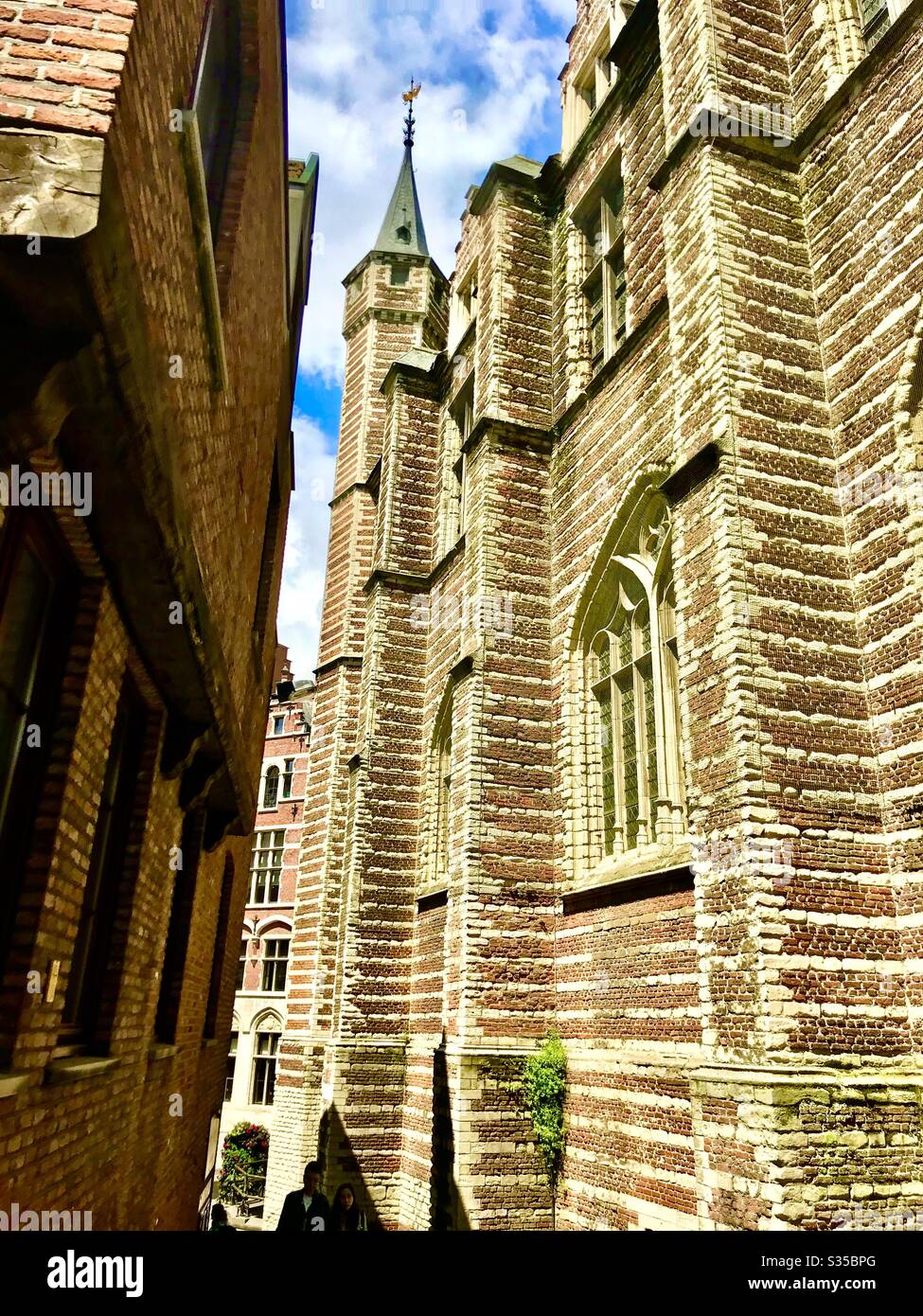 Centro medievale di Anversa - Immagine stock catturata con smartphone