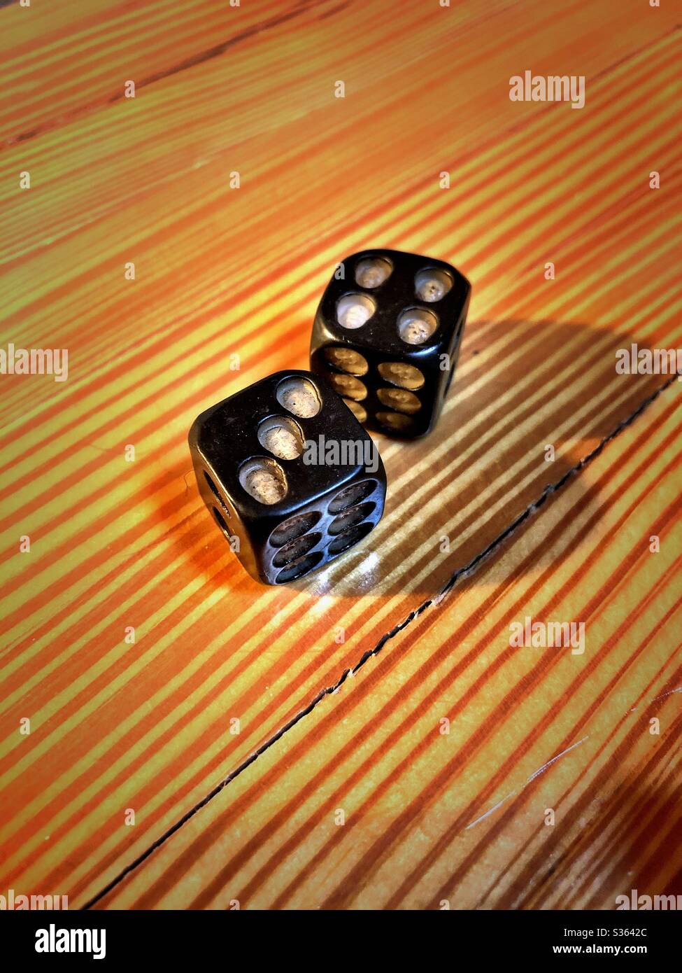 Dadi cranio fatti a mano Foto Stock