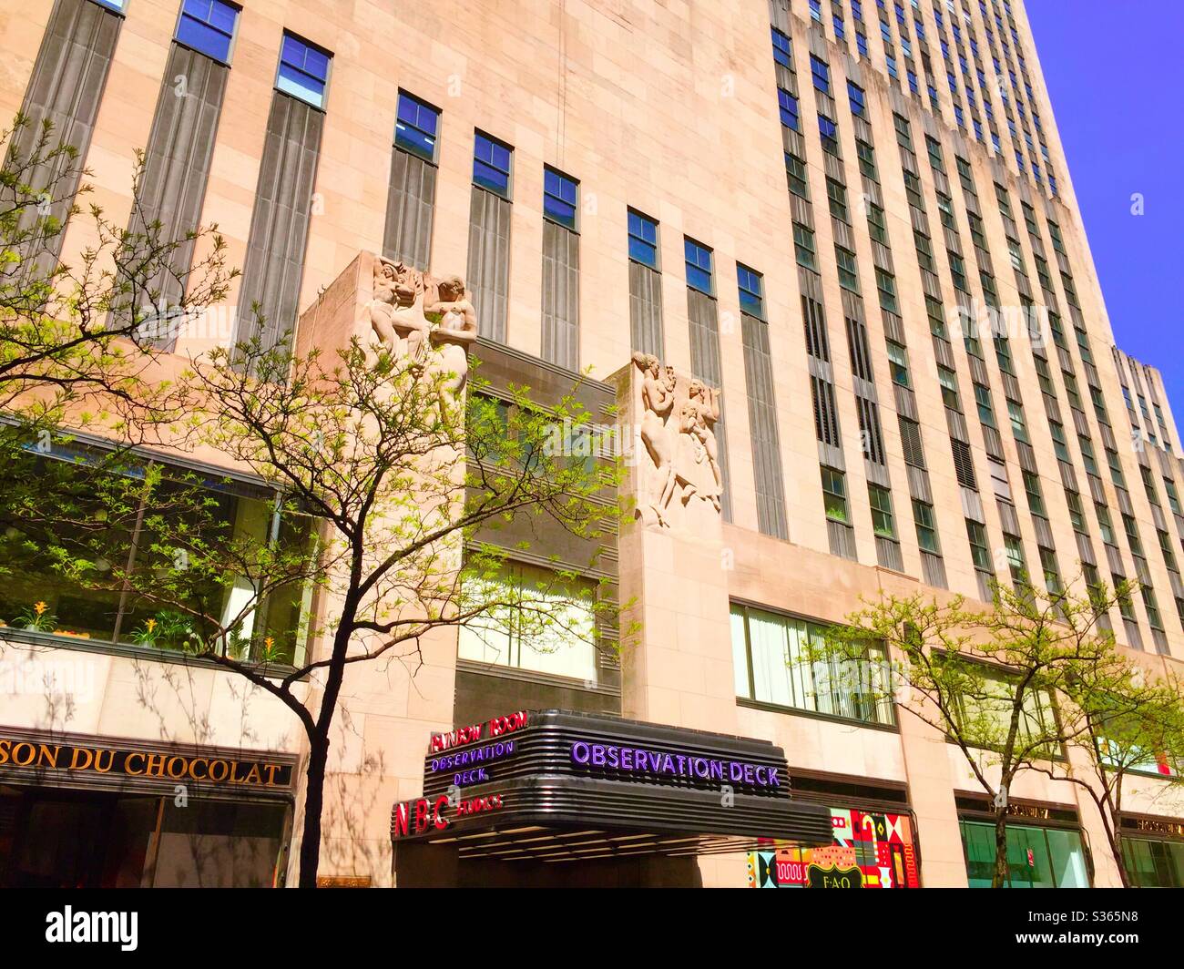 30 edificio di uffici rock nel Rockefeller Center, con studio NBC, piattaforma di osservazione, New York, USA Foto Stock