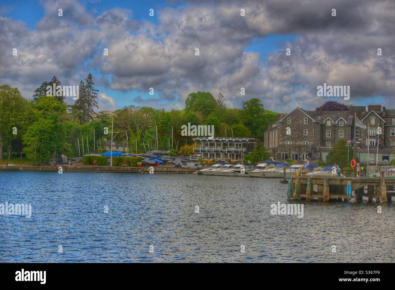 Lago windermere nel Distretto dei Laghi in Cumbria Foto Stock