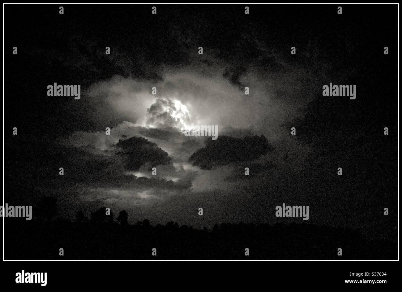Tempesta elettrica, Catalogna, Spagna. Foto Stock