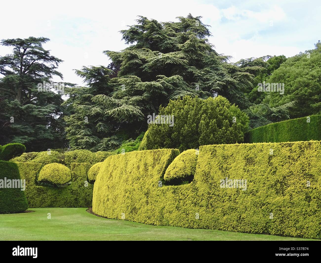 I bellissimi giardini dell'Ascott Estate Foto Stock