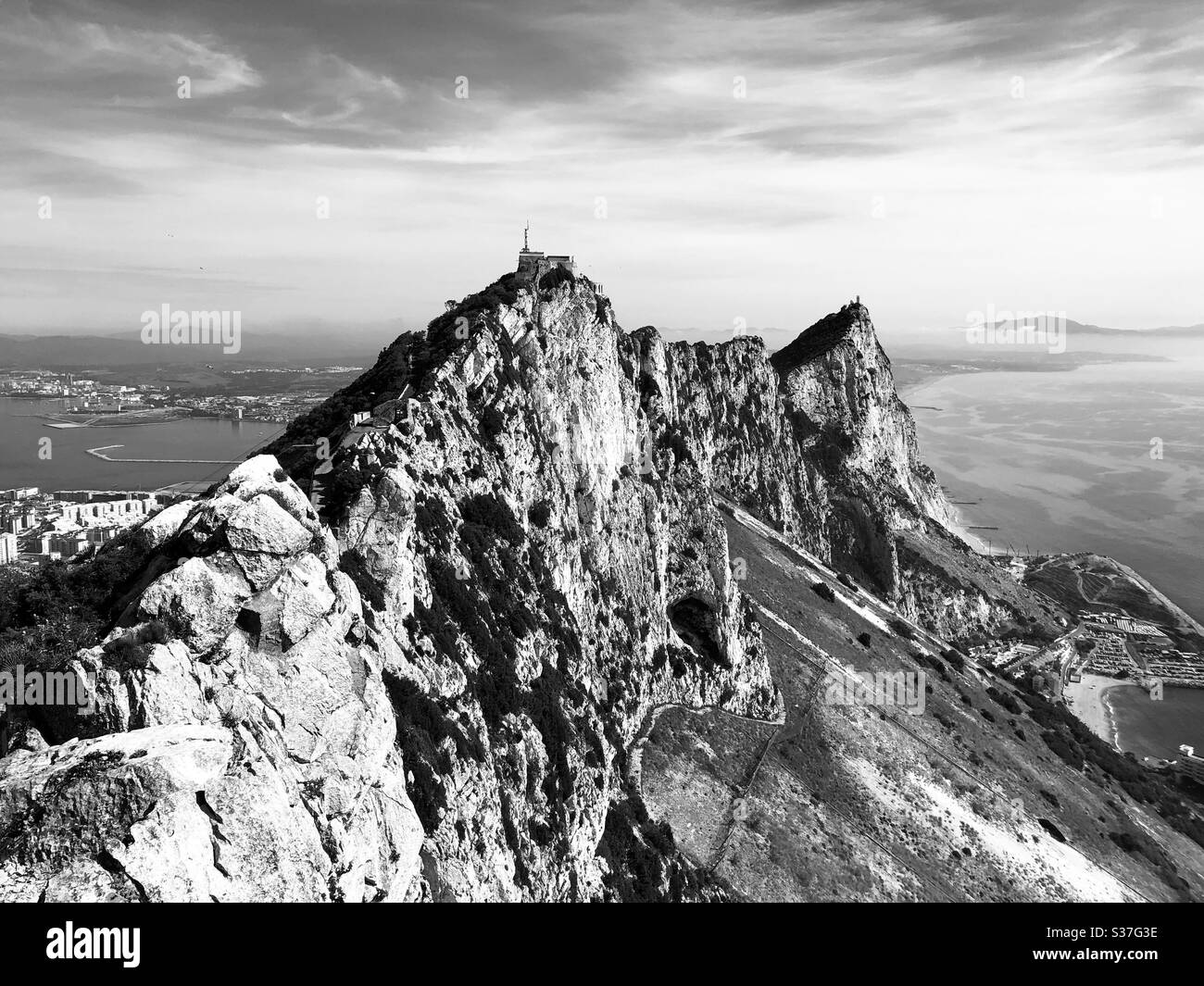 Roccia bianca e nera di Gibilterra - Immagine stock catturata con smartphone