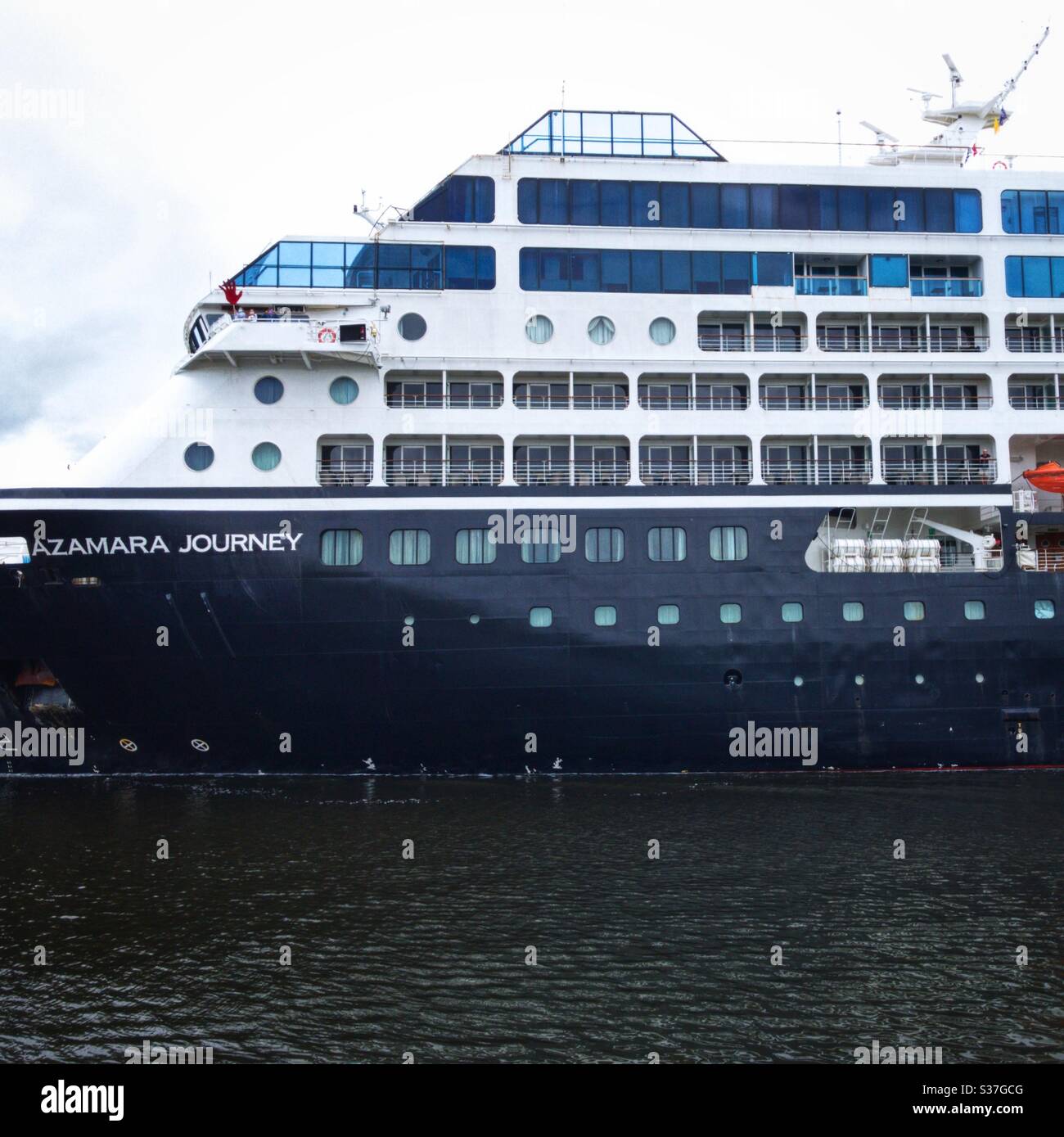 Viaggio ad Azamara navigando lungo il fiume Clyde. Foto Stock