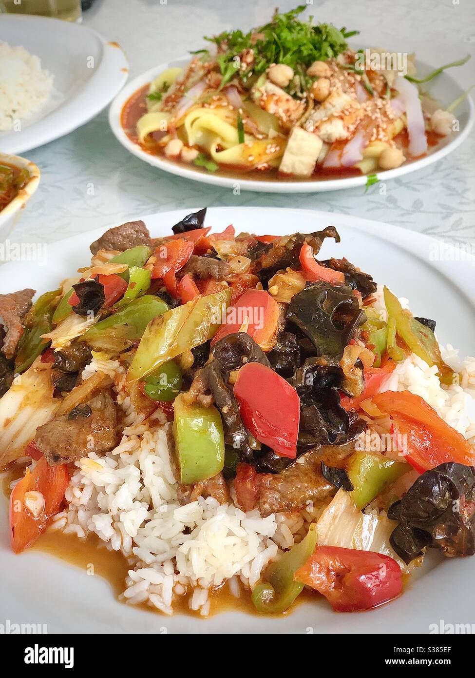 Uyghur food ganfan ganpan uygur yemek uygur yemek Foto Stock
