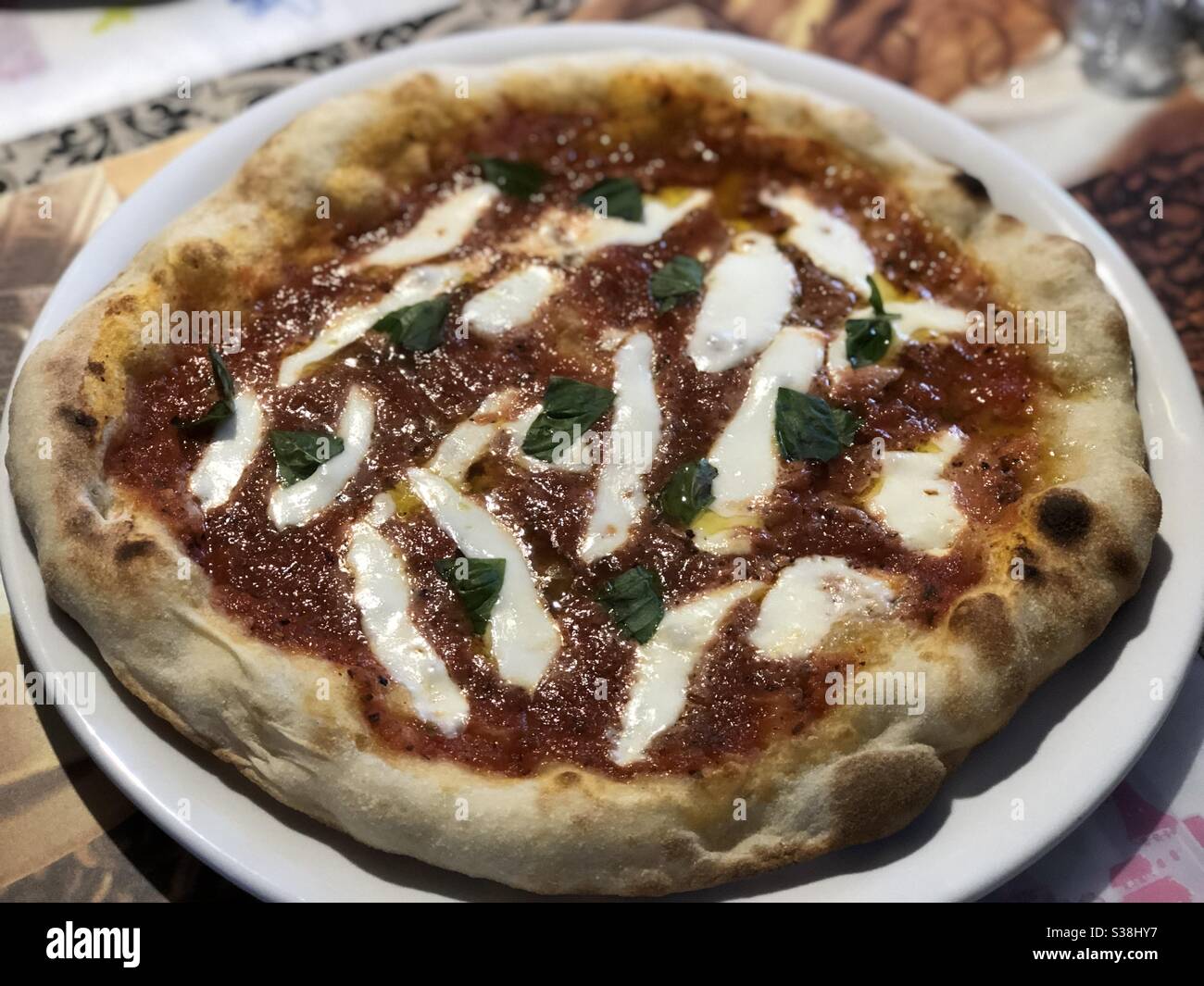 Pizza napoletana Foto Stock