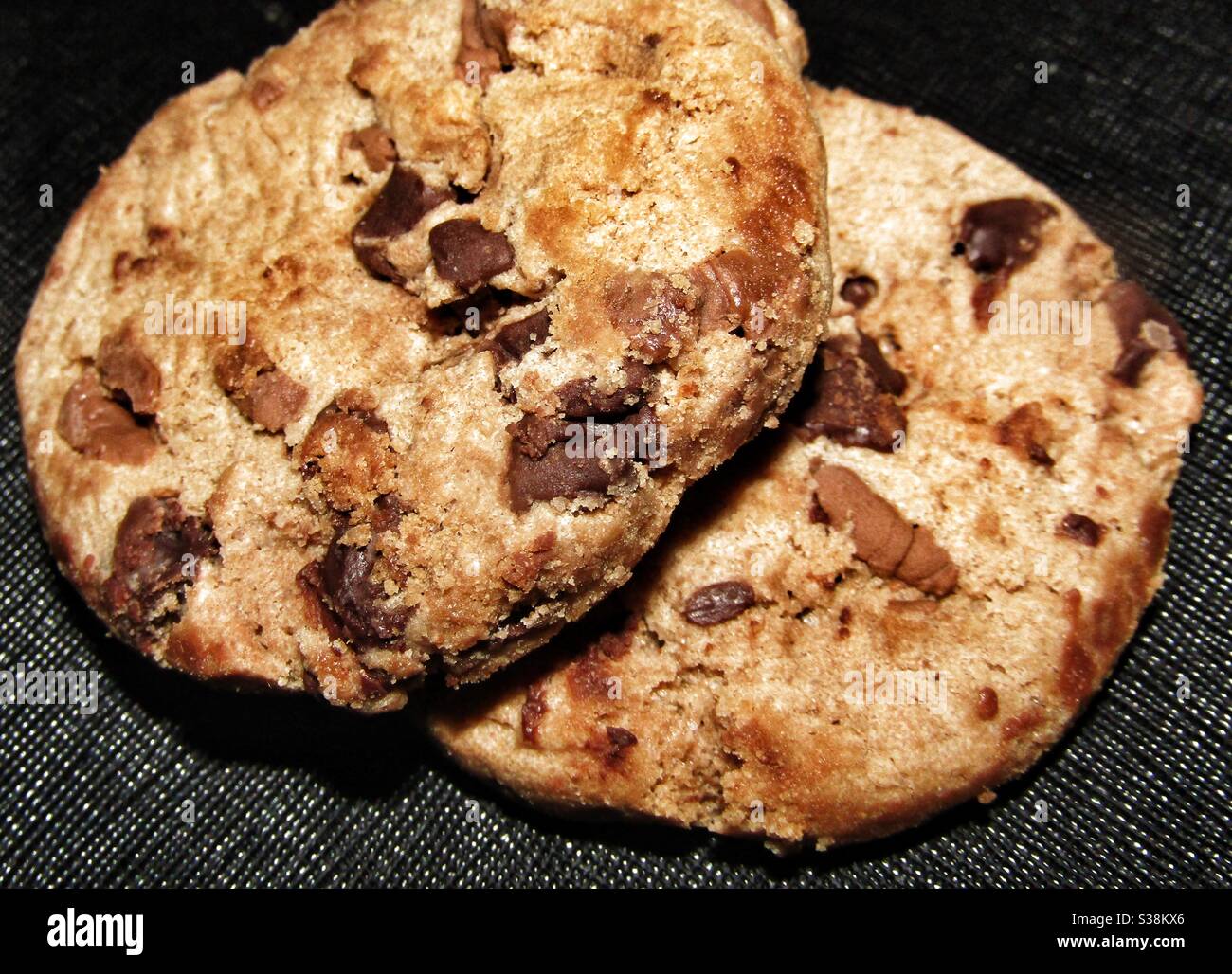 Macro fotografia - Chocolate chip cookie - Immagine stock catturata con smartphone