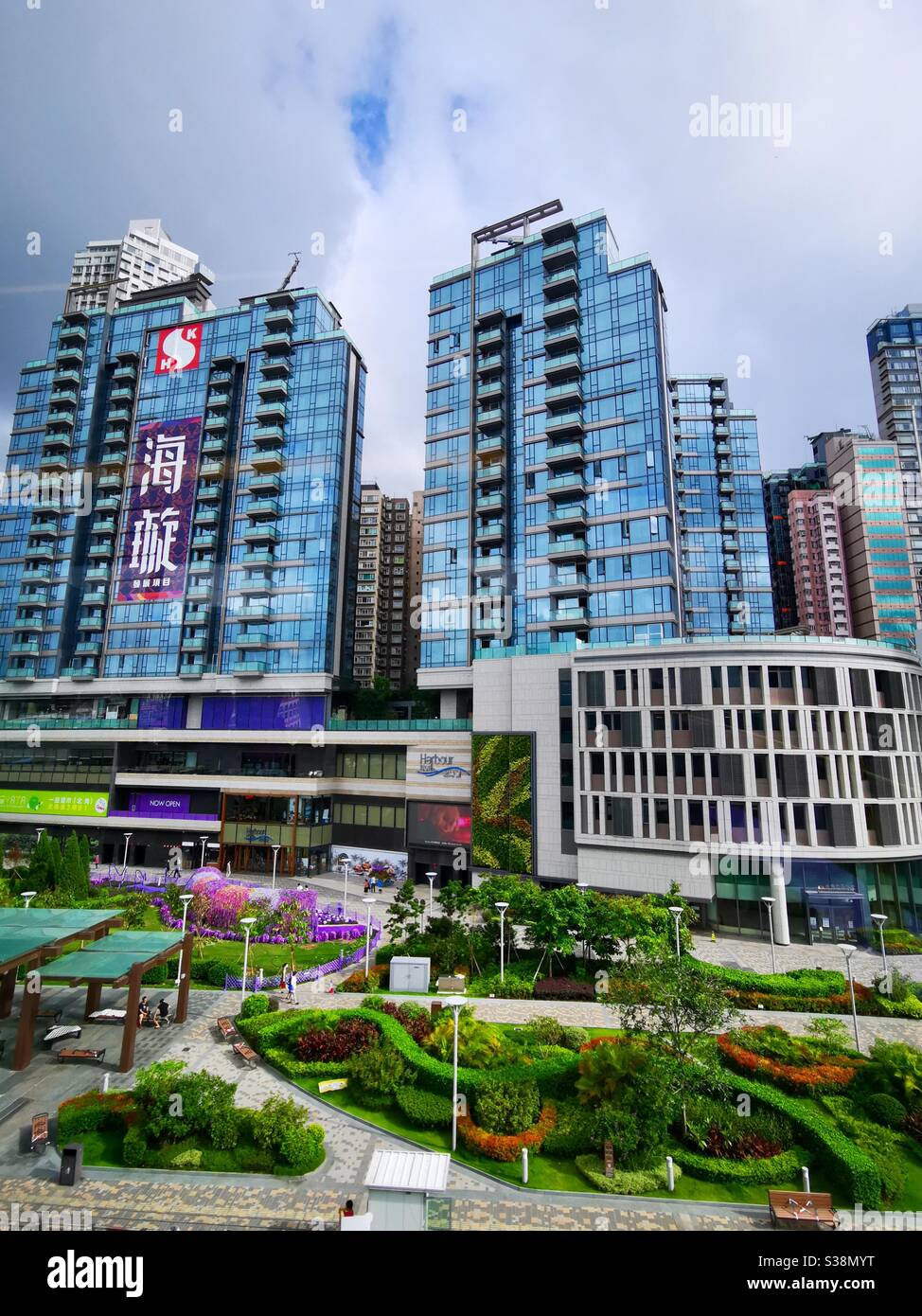 Il nuovo centro commerciale Harbour North a North Point, Hong Kong. Foto Stock