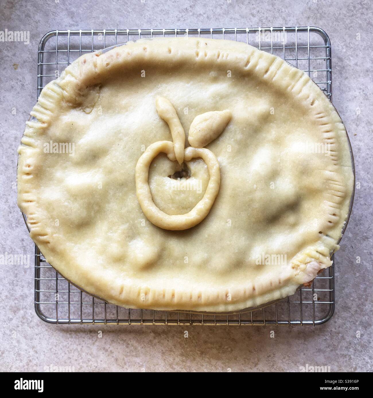 Torta di mele non cotte - Immagine stock catturata con smartphone