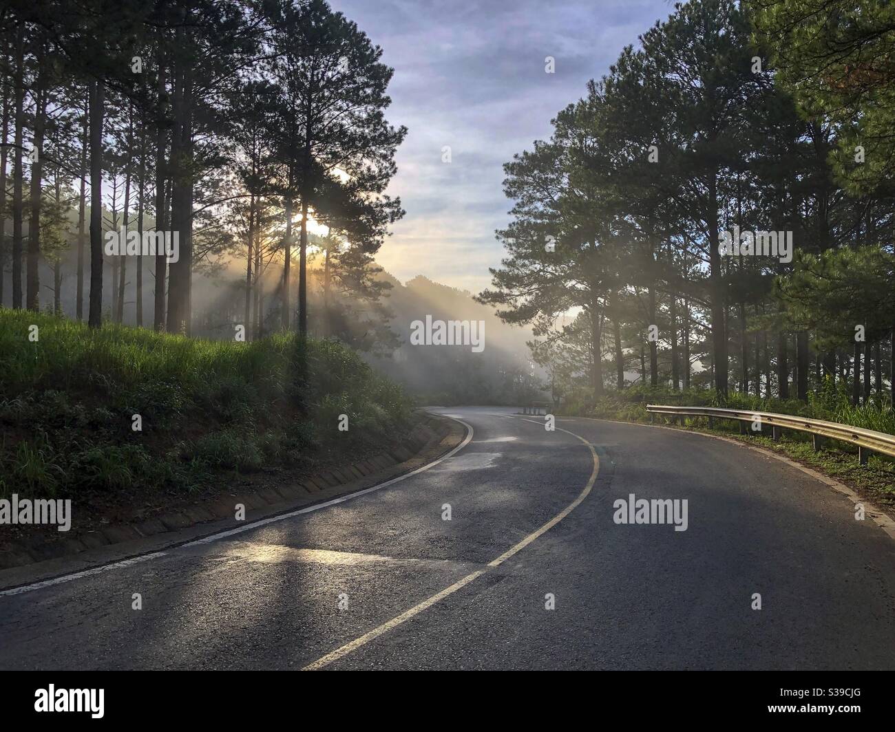 Những tia nắng đầu tiên Foto Stock