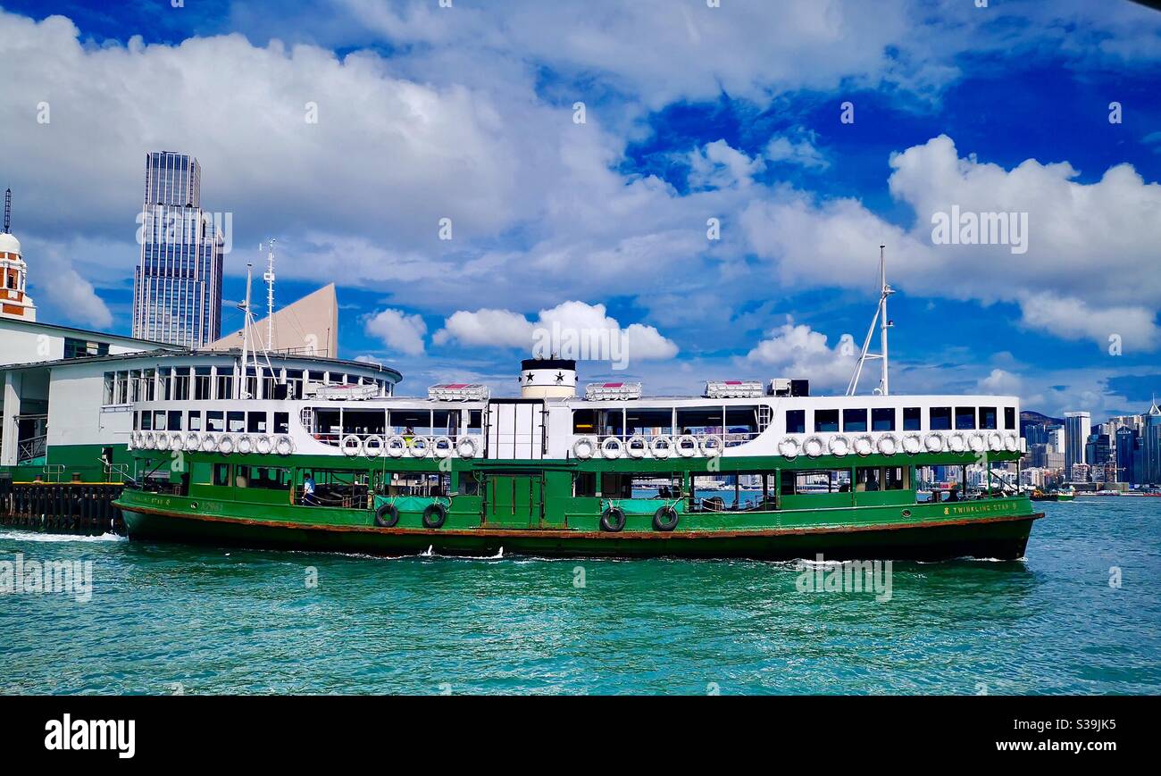 Il traghetto stella a Tsim Sha Tsui in Hong Kong. Foto Stock
