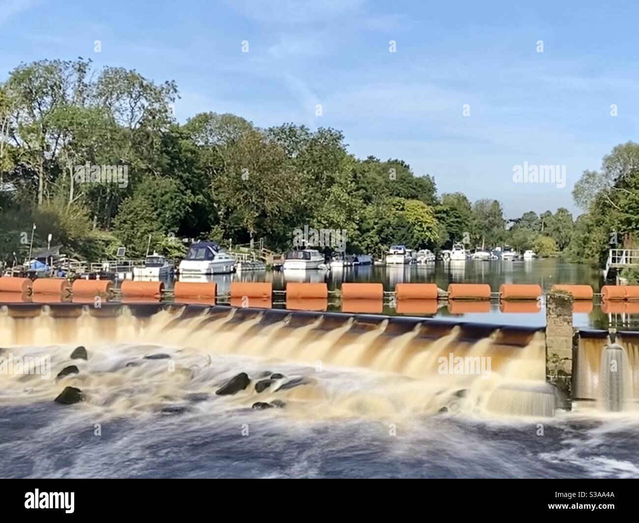 Naburn Lock, York Water blut Foto Stock