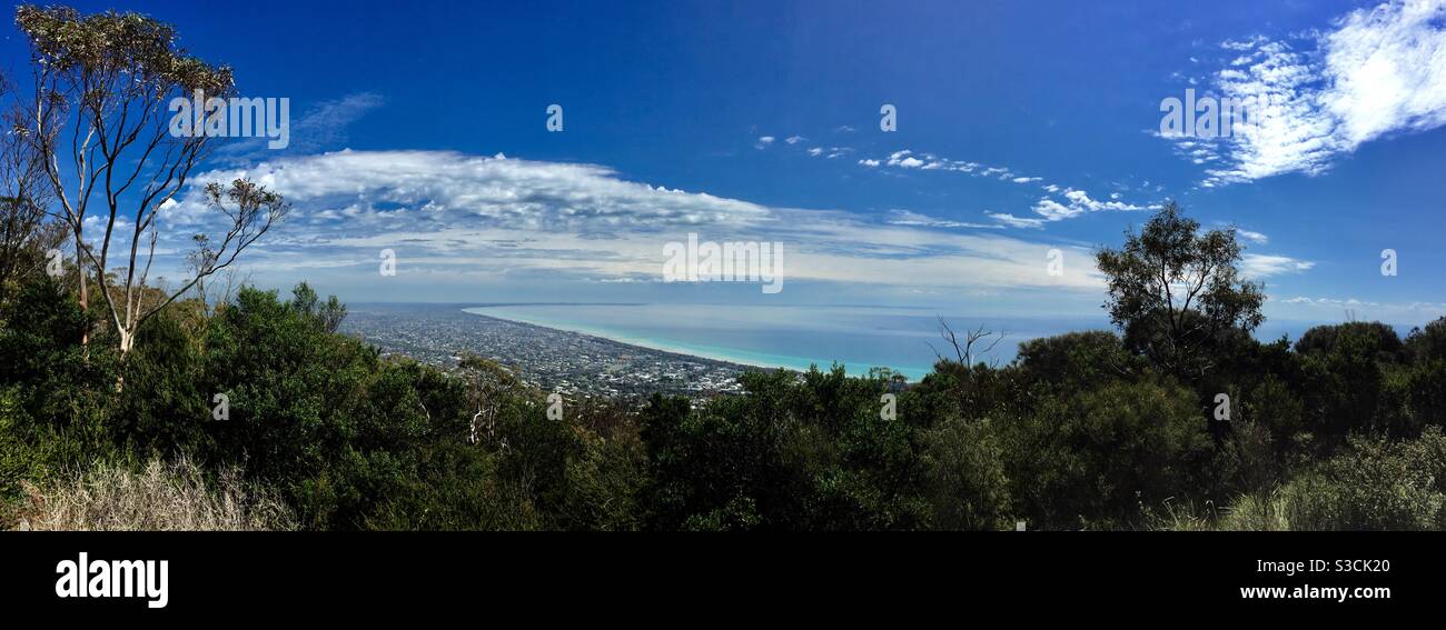 Si affaccia sulla baia di Port Phillip e sulla penisola di Mornington Victoria Australia - Immagine stock catturata con smartphone