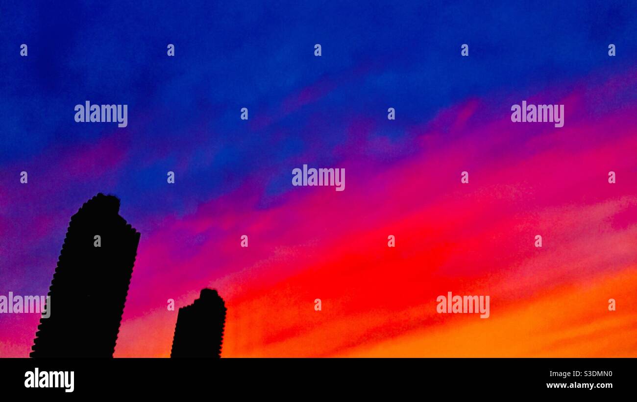 Tramonto di febbraio sul Barbican, Londra Foto Stock