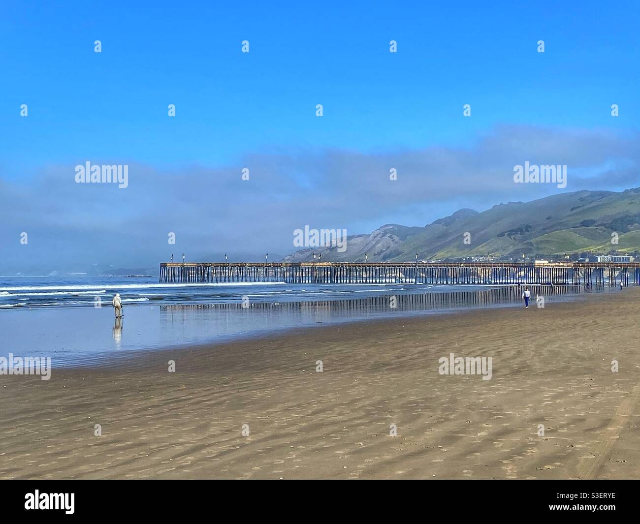 Molo e spiaggia di Pismo Beach California Foto Stock