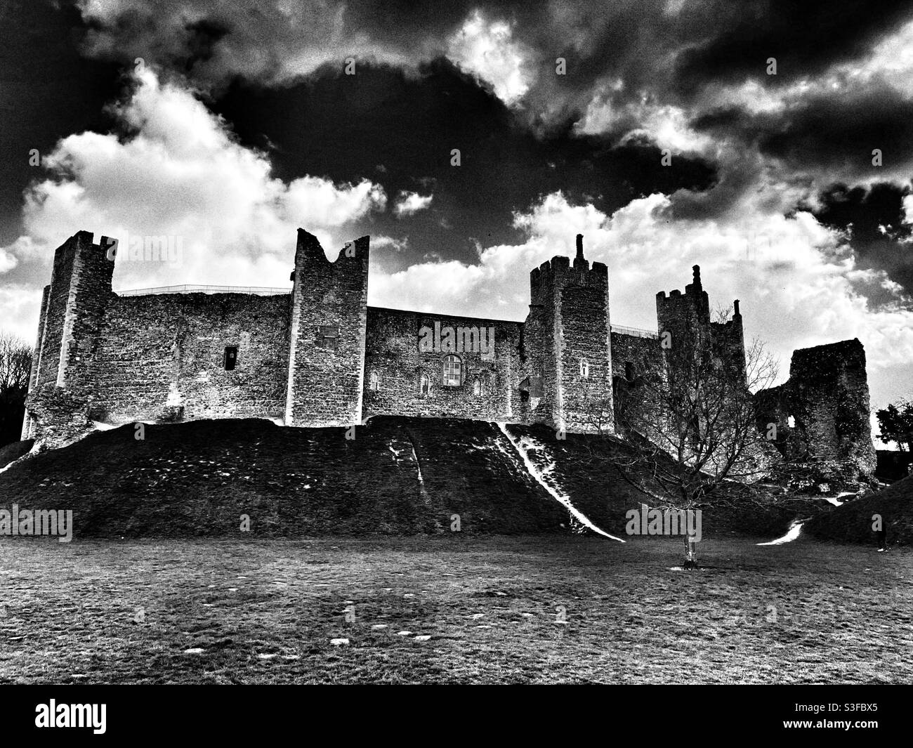 Il castello di Framlingham Suffolk in Inghilterra - Immagine stock catturata con smartphone