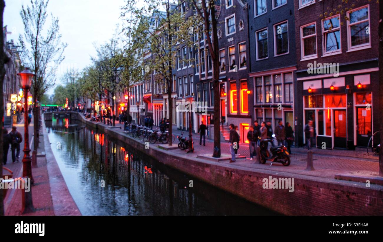 Il quartiere a luci rosse di Amsterdam Foto Stock