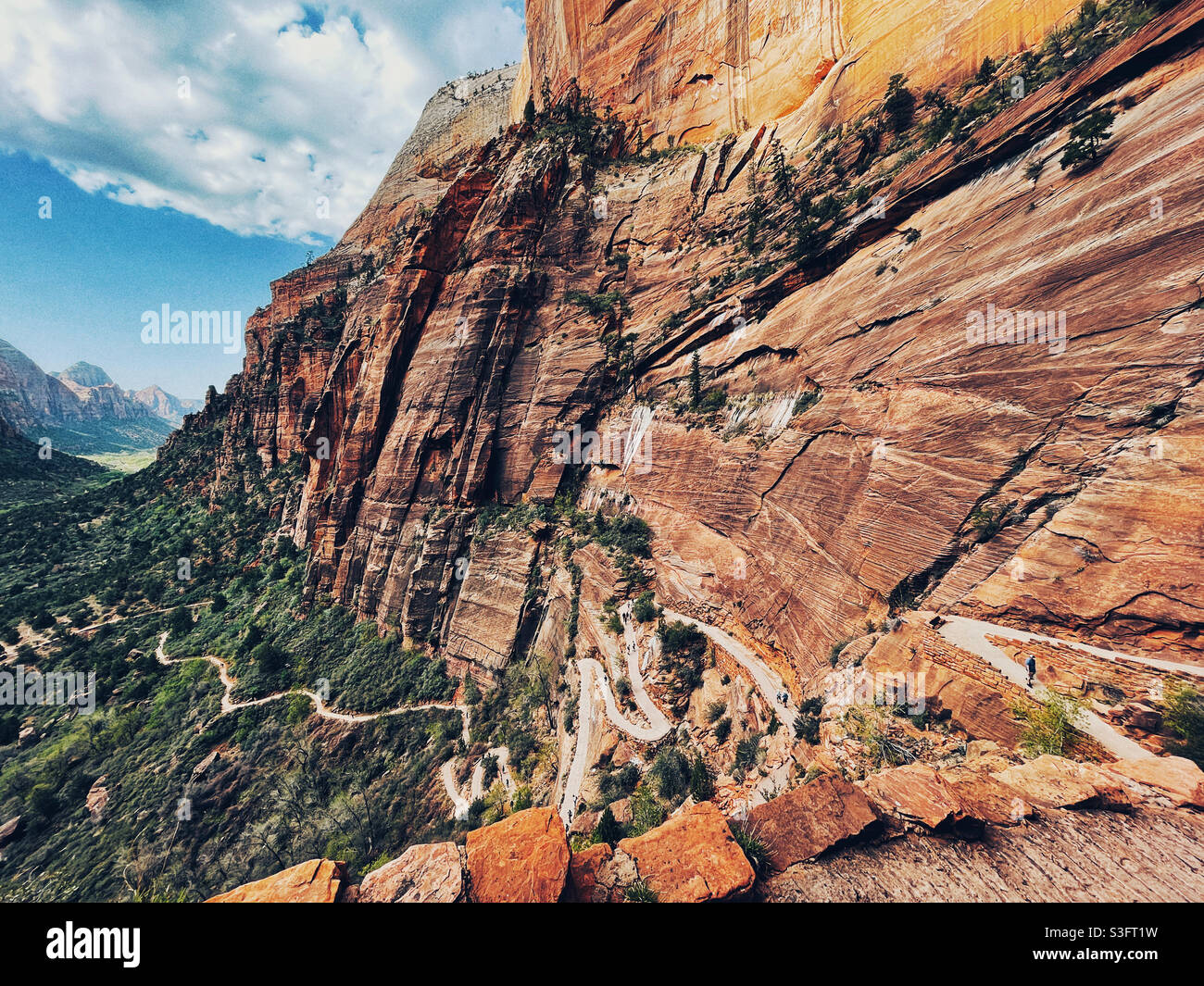 Sentiero tortuoso per Angel’s Landing nel parco nazionale di Zion Foto Stock
