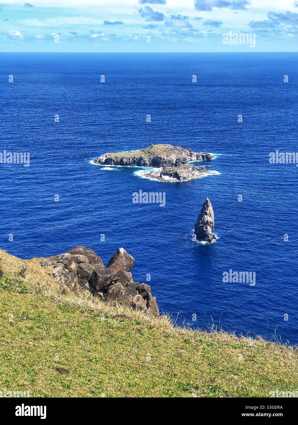 Vista panoramica di Motu Nui da Orongo, Isola di Pasqua, Cile Foto Stock