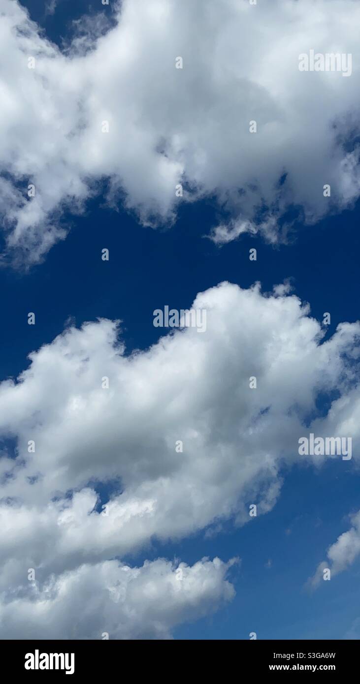 Nuvole illusioni ricordo Foto Stock