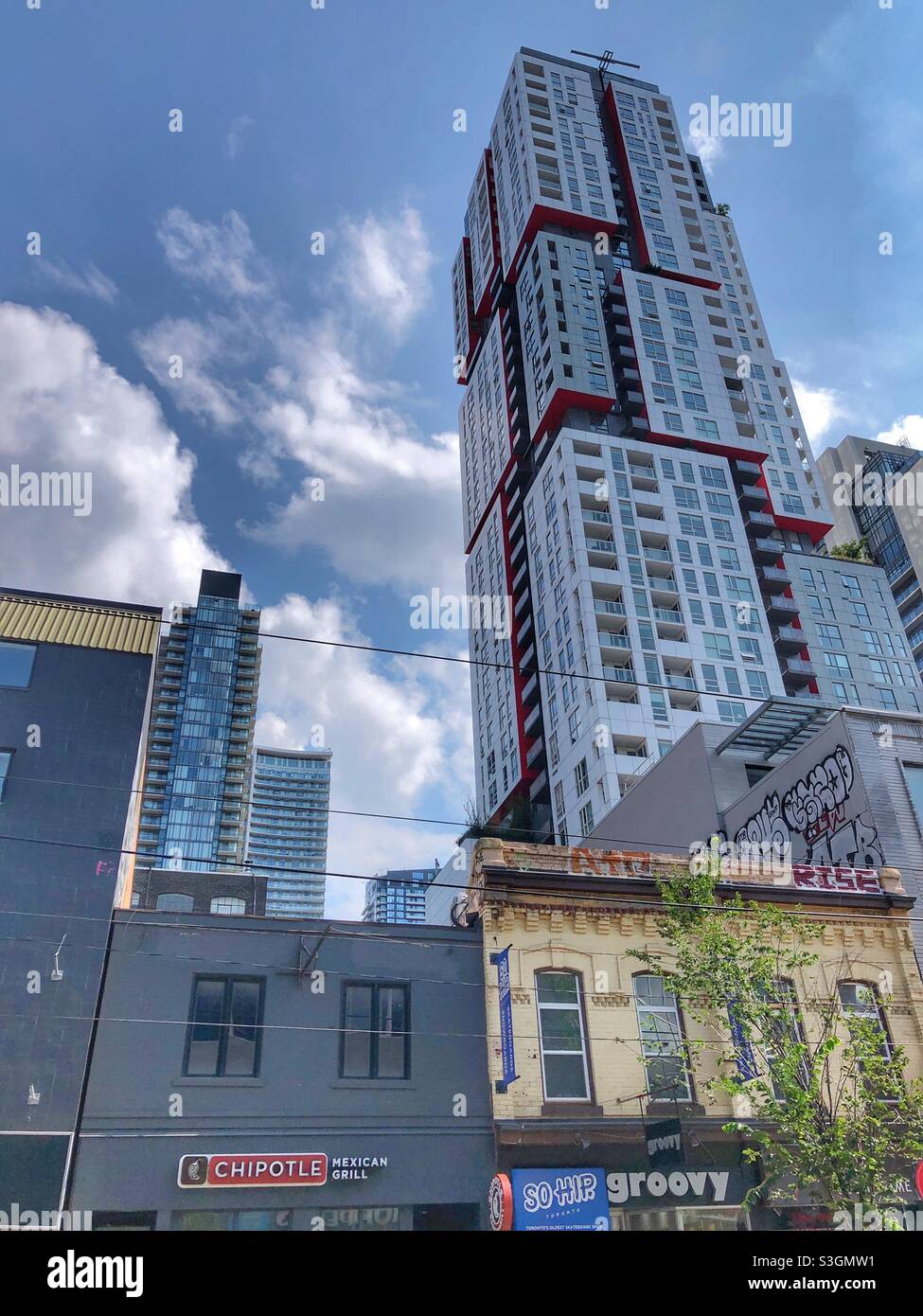 Un quartiere residenziale e quartiere dello shopping nel centro di Toronto, Canada. Foto Stock