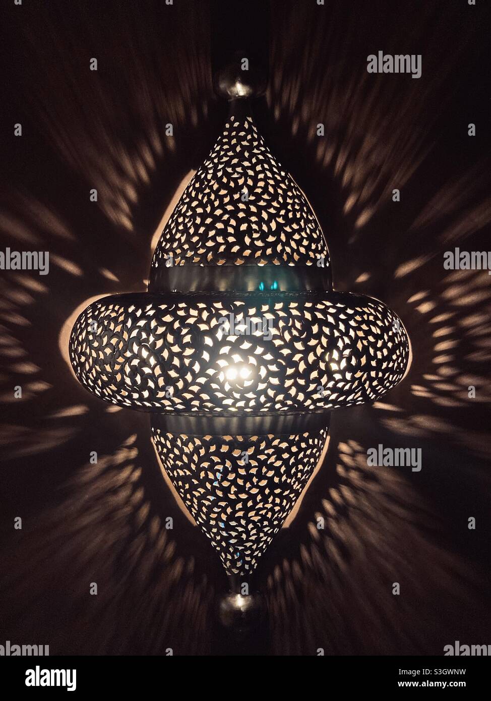 Lampada marocchina - Immagine stock catturata con smartphone
