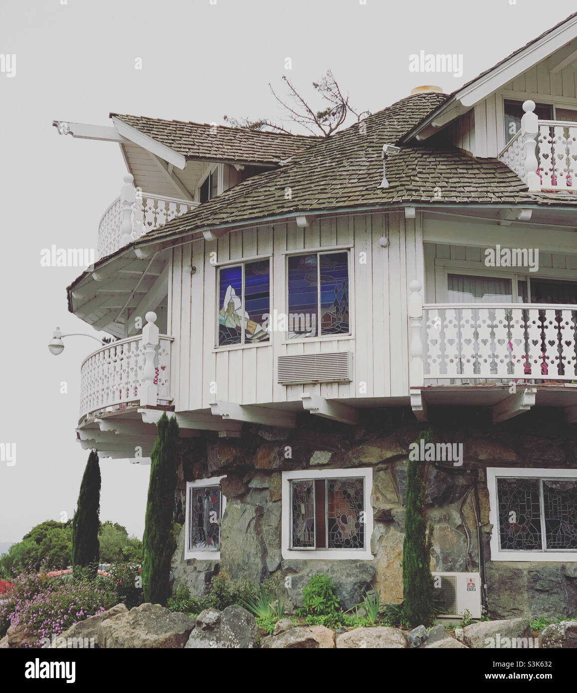 Madonna Inn, San Luis Obispo, San Luis Obispo County, California, Stati Uniti - Immagine stock catturata con smartphone