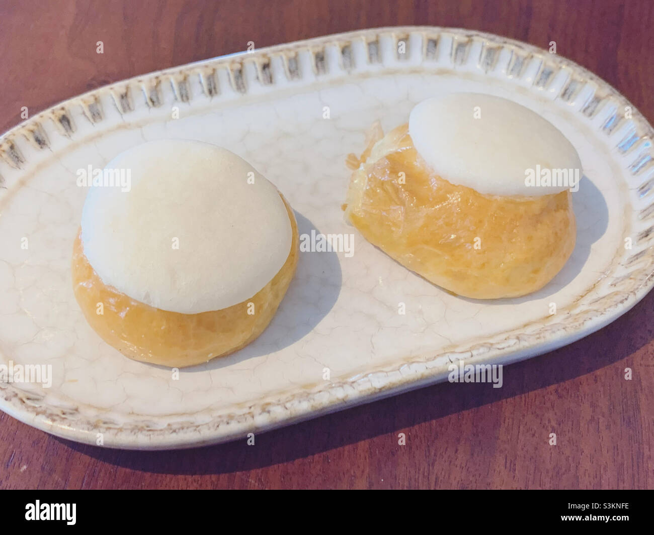 Dolci per la colazione, Park Hyatt Aviara, Carlsbad, San Diego County, California, Stati Uniti, Nord America - Immagine stock catturata con smartphone