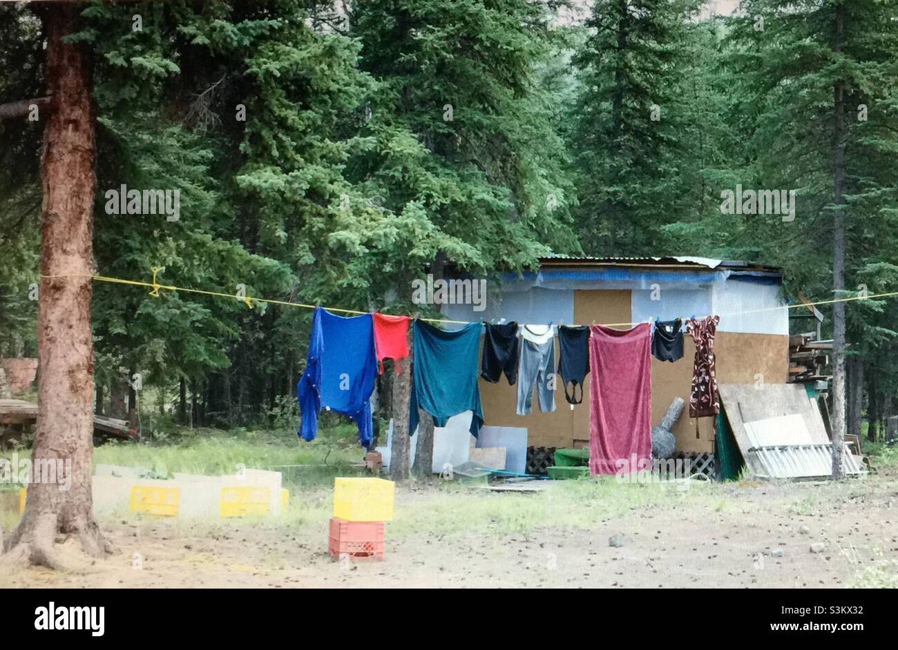 Linea di abbigliamento all'aperto, giorno di lavaggio Foto Stock