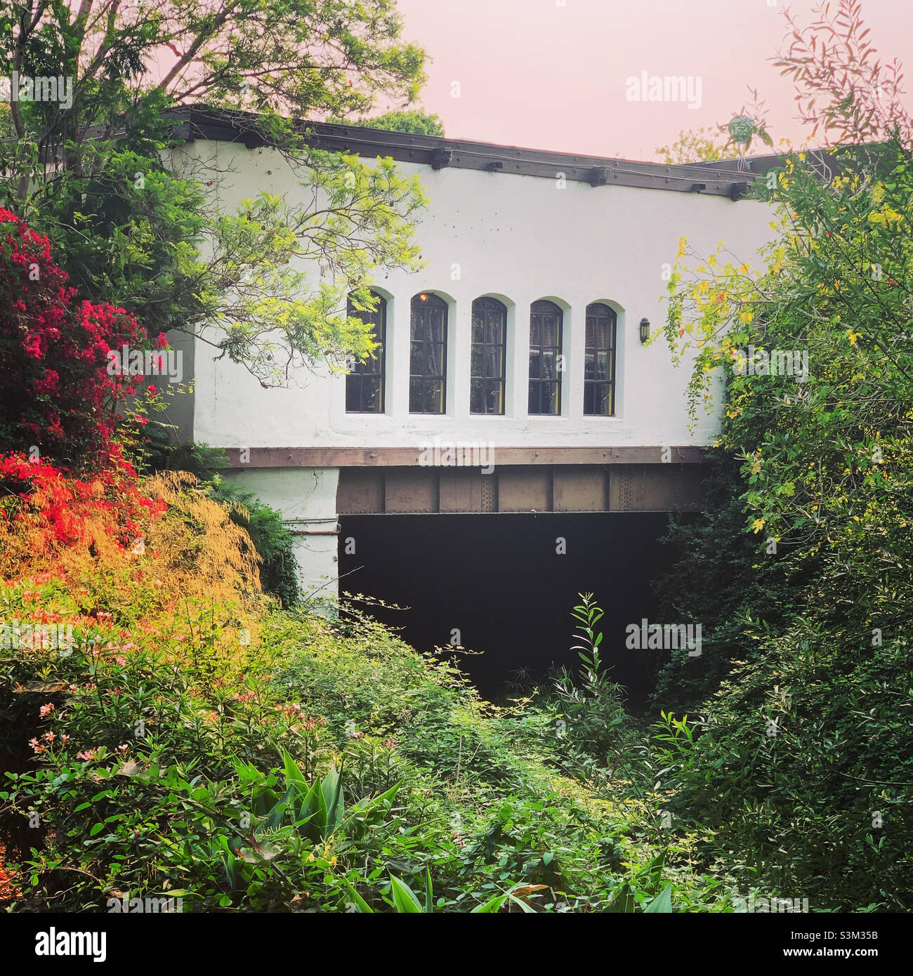 Settembre 2021, San Luis Obispo, San Luis Obispo County, California, Stati Uniti, Nord America - Immagine stock catturata con smartphone