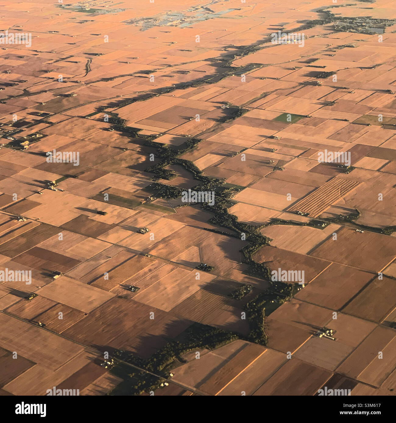 Settembre, 2021, vista aerea del paesaggio nel Midwest degli Stati Uniti - Immagine stock catturata con smartphone