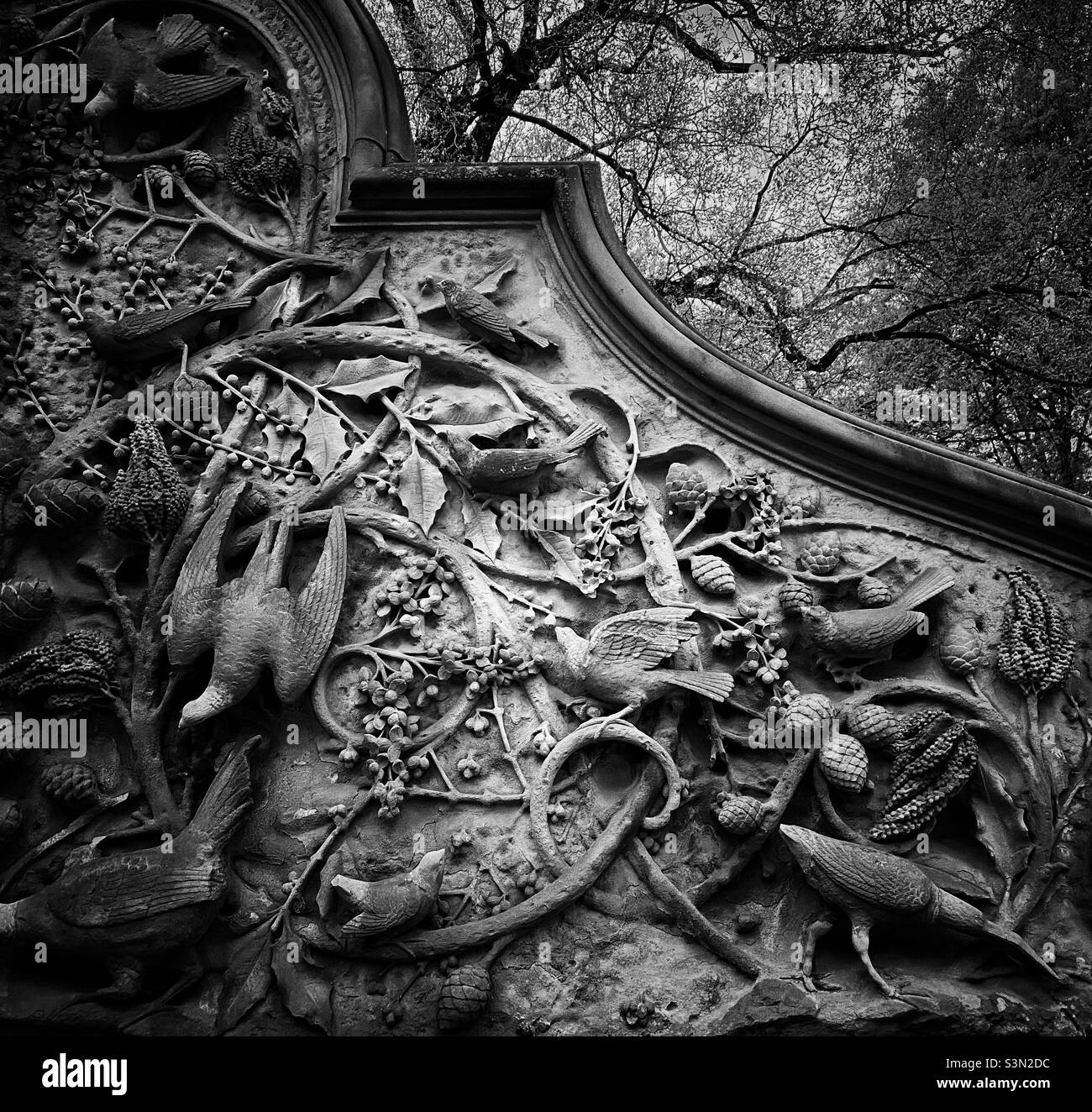 Arte nella Bethesda Terrace, Manhattan, New York City - Immagine stock catturata con smartphone